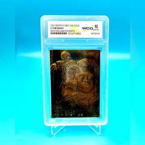 2005 Merrick Mint 23k Gold🔥Tom Brady🔥Sculptured Black Signature! 😮 GEM-MT 10